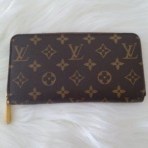 100% Authentic Louis Vuitton Rose Ballerine Monogram Canvas Zippy Wallet